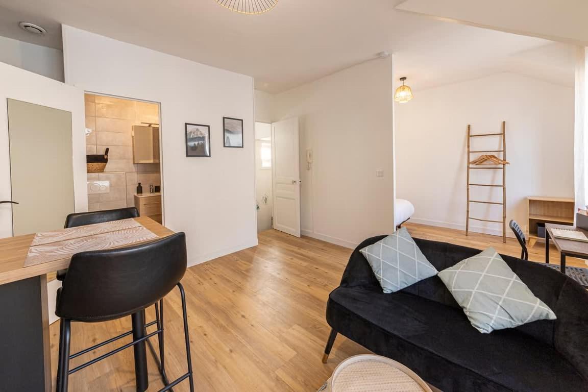 Coquelin - Joli Appartement Renove Rennes Exteriör bild